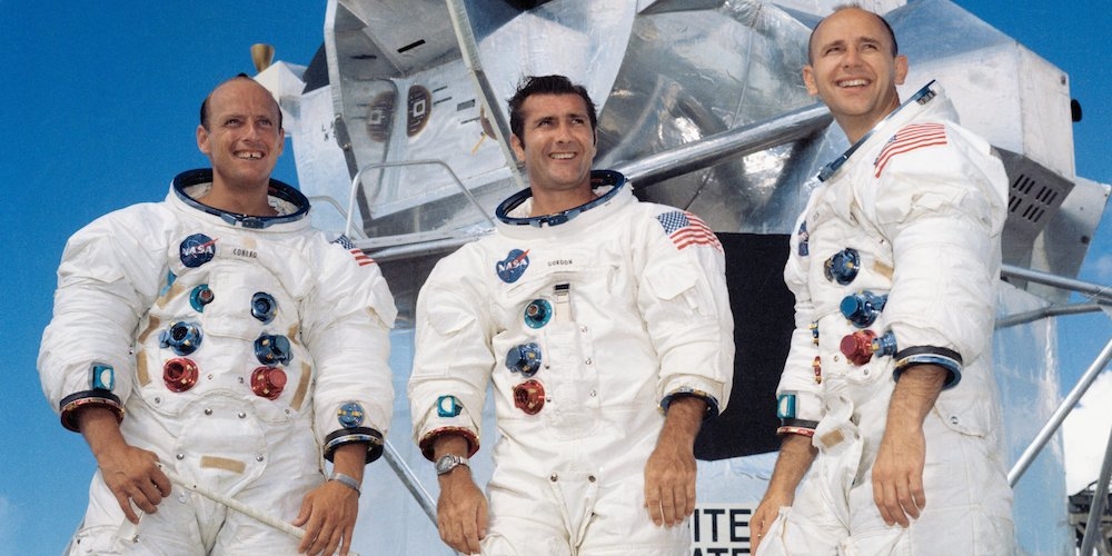 De Apollo 12 bemanning