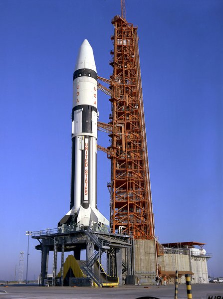 De Saturn IB raket